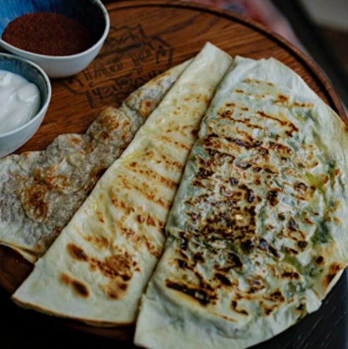 Кутабы с сыром