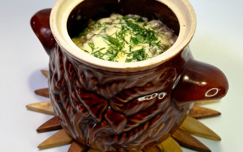 Горшочек «Курица с драниками »