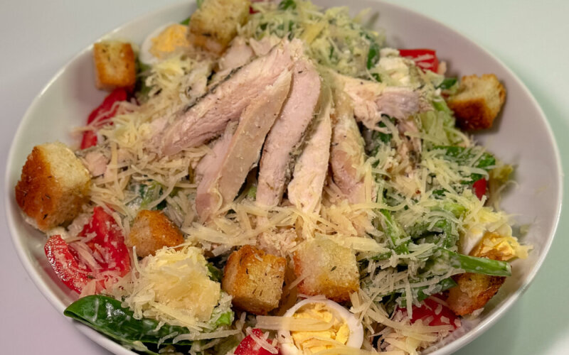 Салат "Цезарь с курицей "