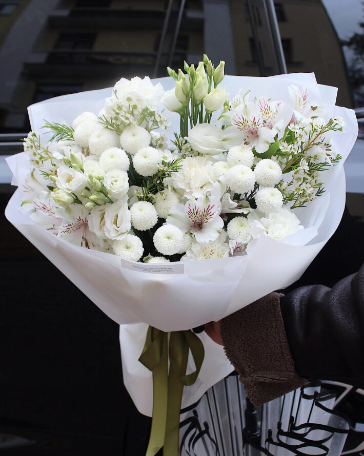 Букет «Totally white» M