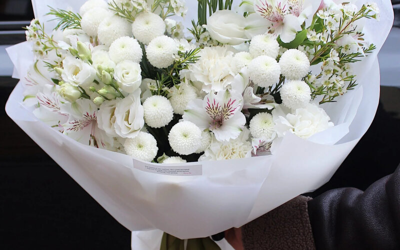 Букет «Totally white» M