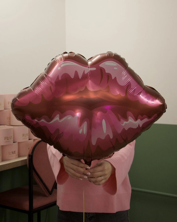 Шар «Губы»