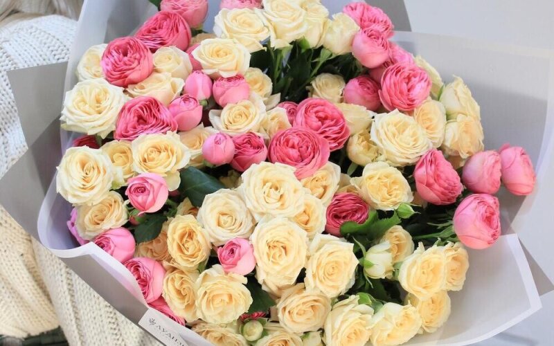 Микс кустовых роз