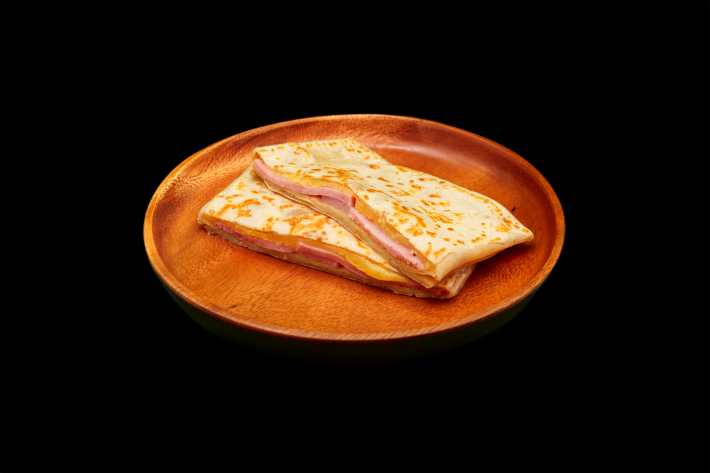 Блинчик с ветчиной и сыром