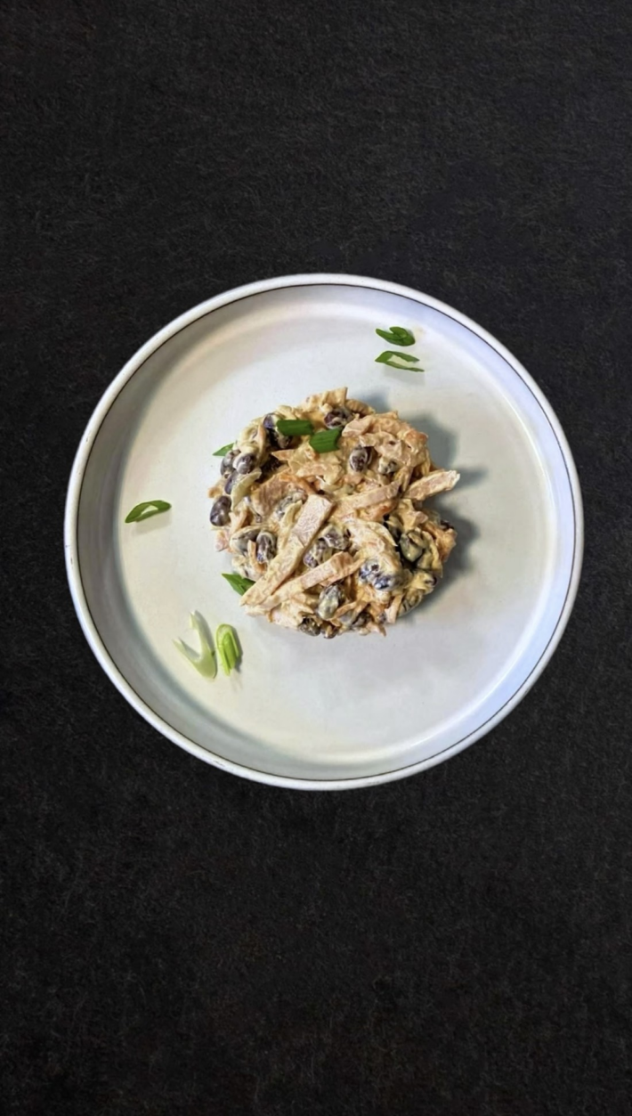 Мясной с фасолью