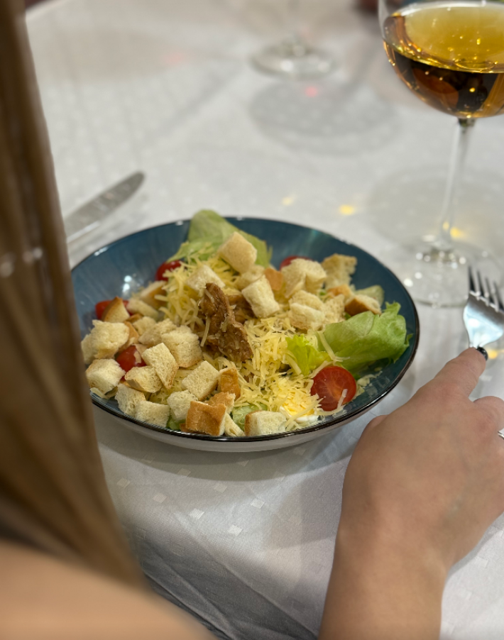 Салат «Цезарь» с курицей