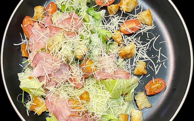 Салат "С беконом"