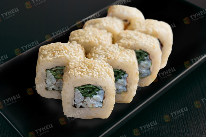 Ролл «Цезарь с курицей»