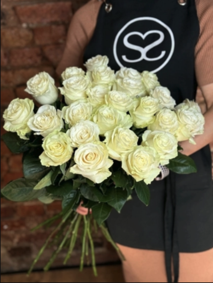 Розы «Эквадор» 70 см