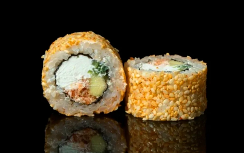 Ролл «Аляска с мидиями»