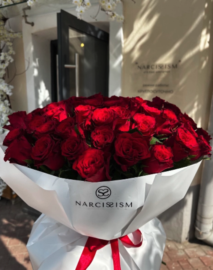 Букет из 51 розы