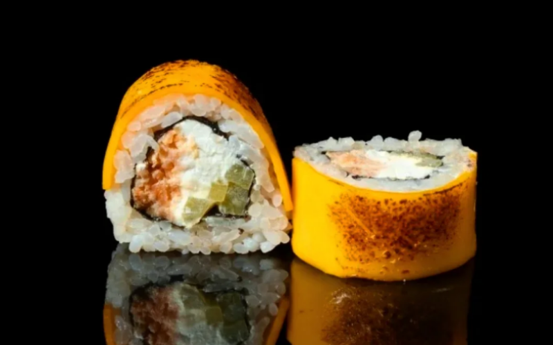 Ролл «Чеддер с лососем»