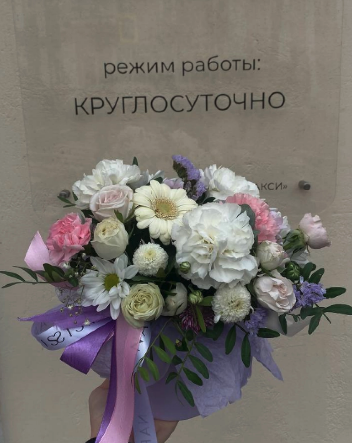 Шляпная коробка сборная с гермини