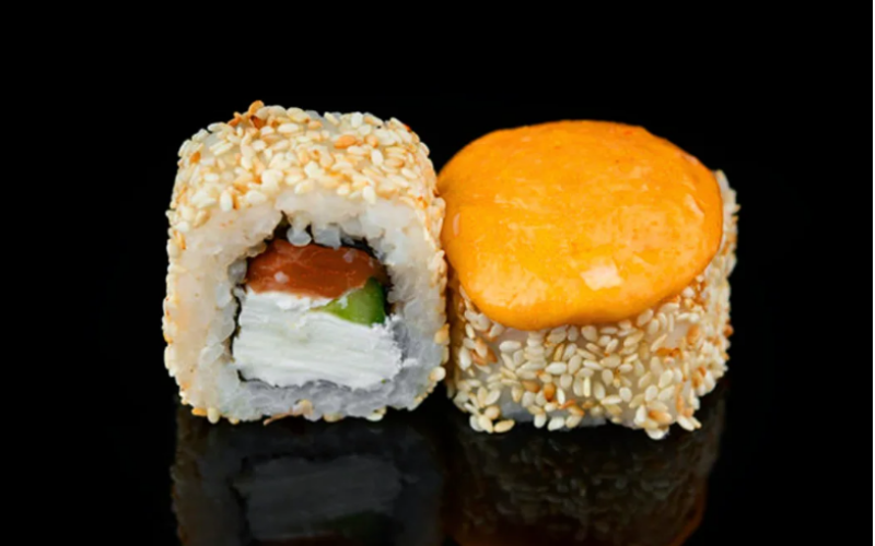 Запечённый ролл с лососем