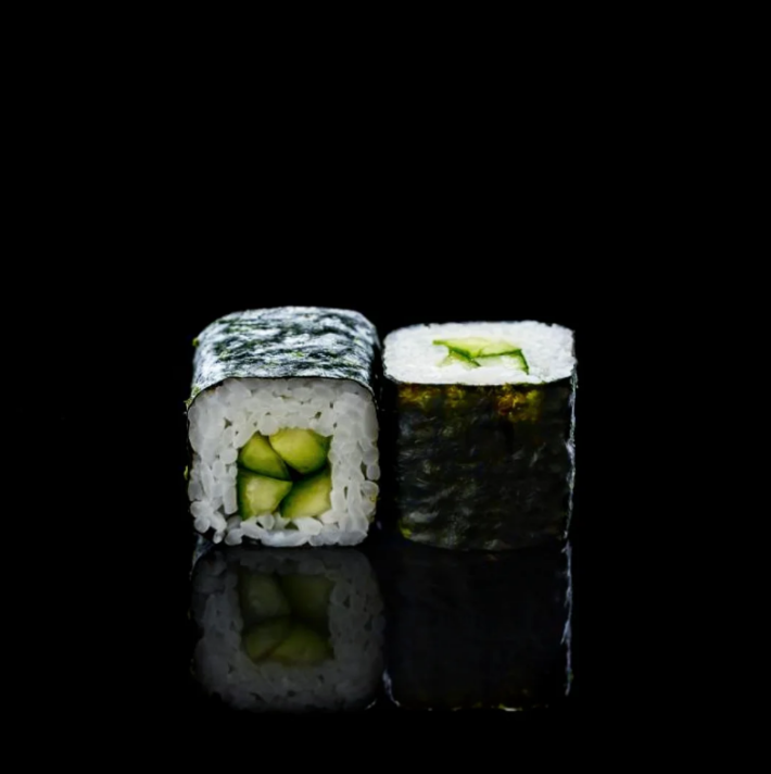 Ролл «Маки огурец»