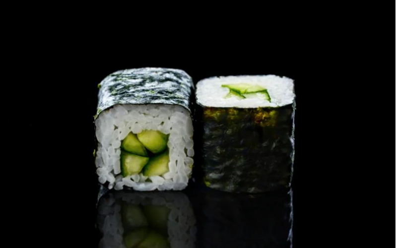 Ролл «Маки огурец»