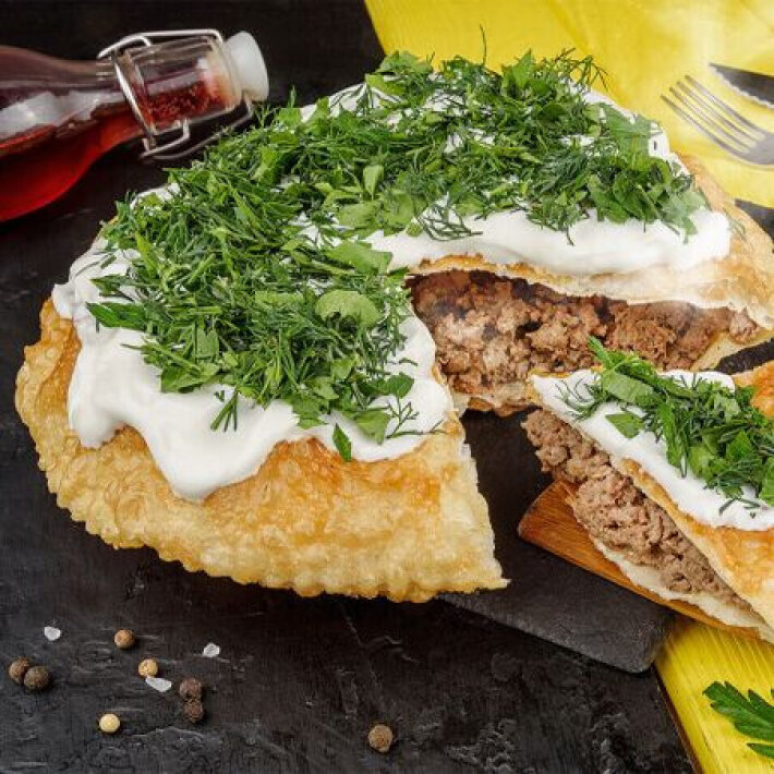 Чебурек-пирог с мраморной говядиной