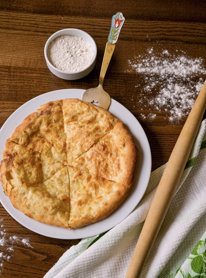 Хачапури по-мегрельски