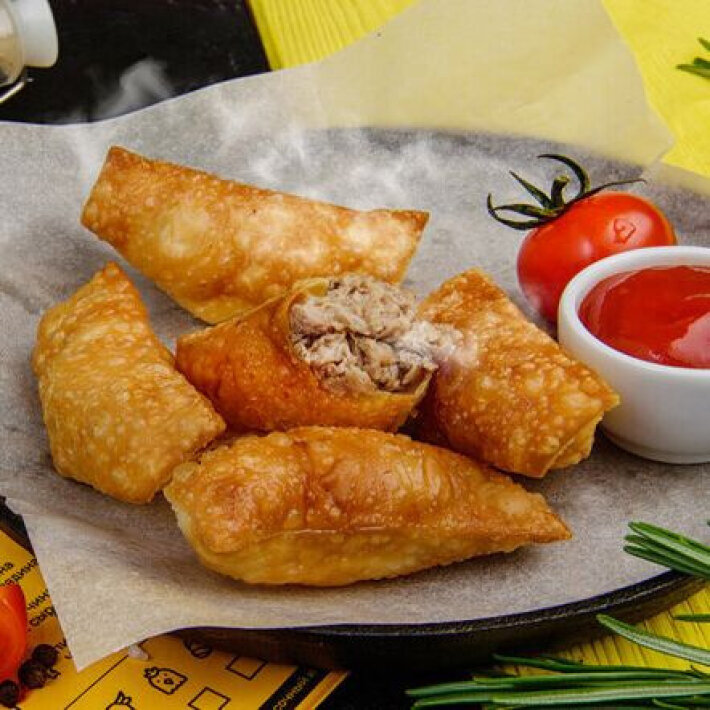 Мини чебуреки с мраморной говядиной