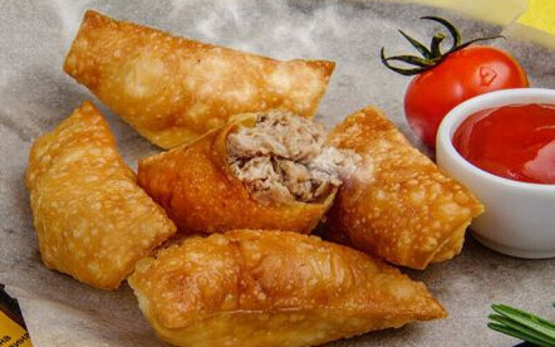 Мини чебуреки с мраморной говядиной