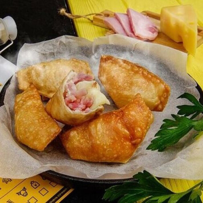 Мини чебуреки с ветчиной