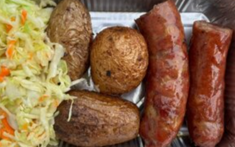 Ланч-бокс с колбасками