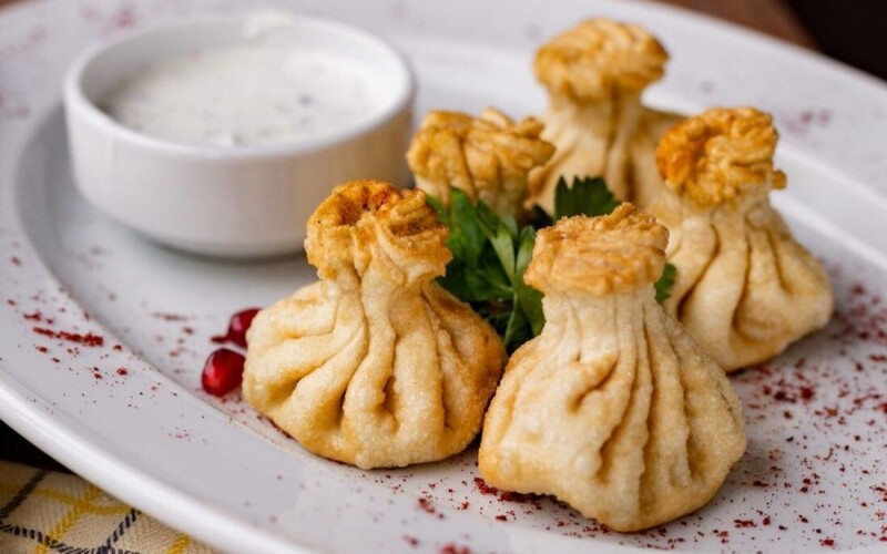 Жареные калакури 
с птицей и грибами