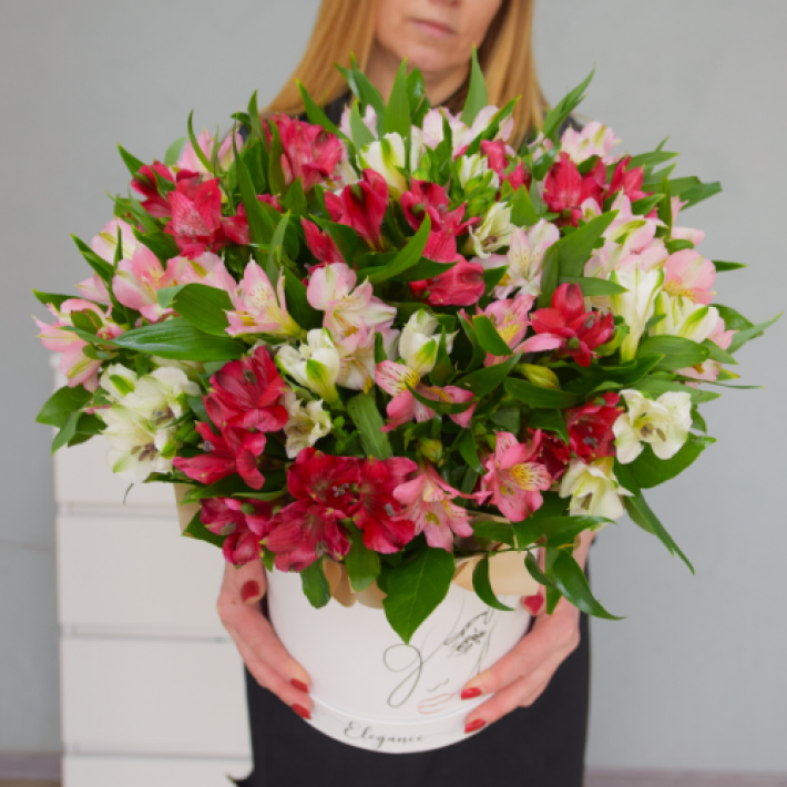 Композиция в коробке «Теплый ветерок»