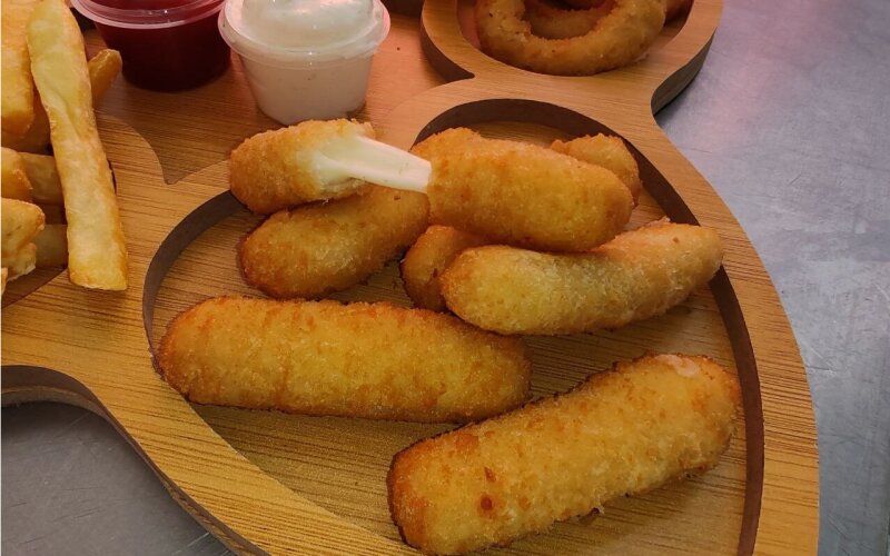 Сырные палочки