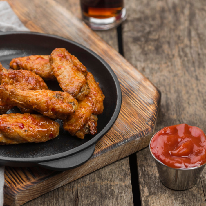 Крылья с соусом барбекю (4шт)
