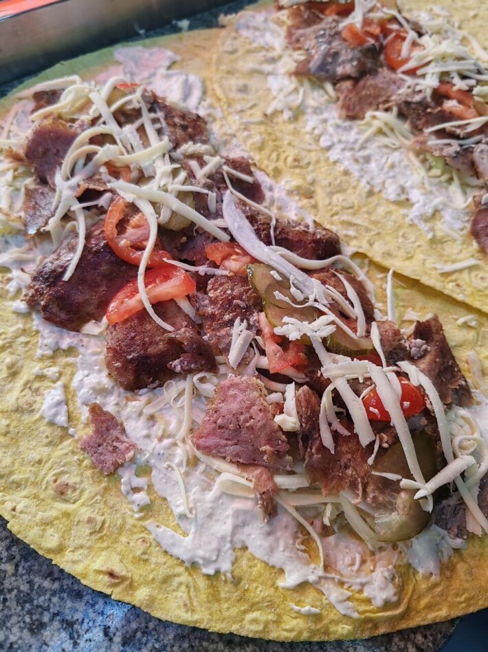 Шаурма «Цезарь» со свининой