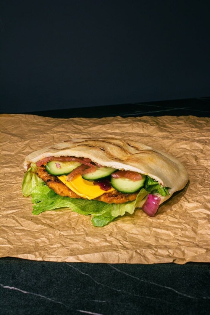 Бургер-пита со свининой