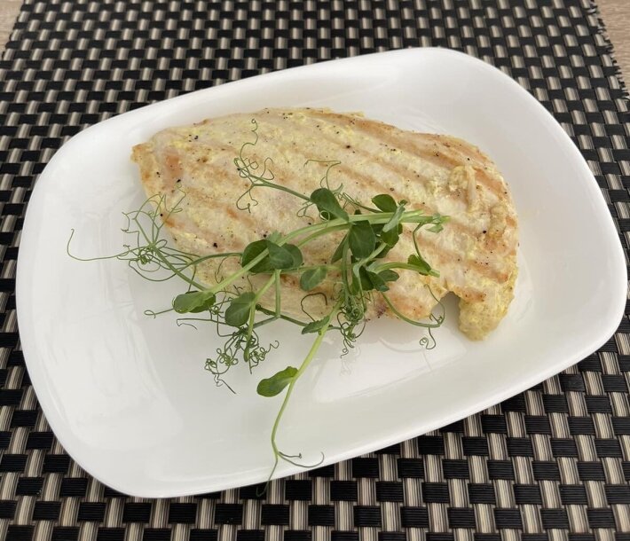 Куриная грудка жареная