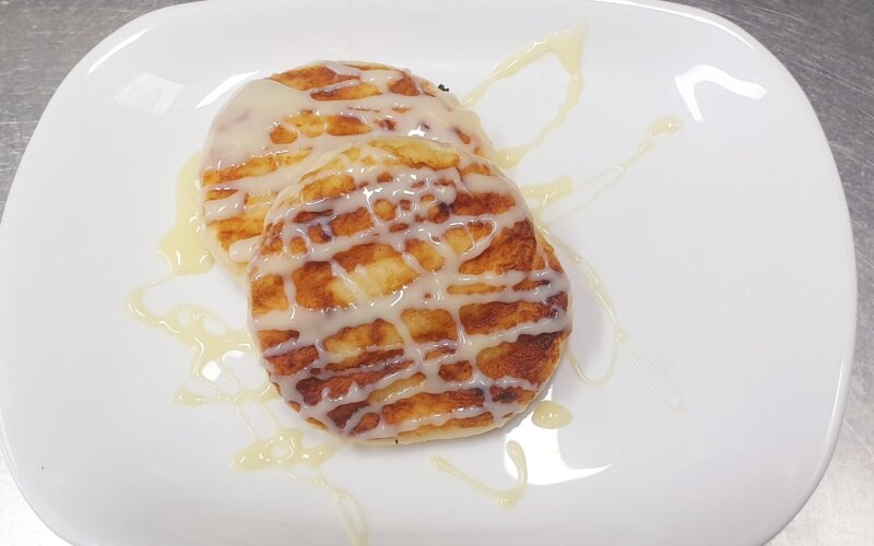 Сырники из творога со сгущенным молоком