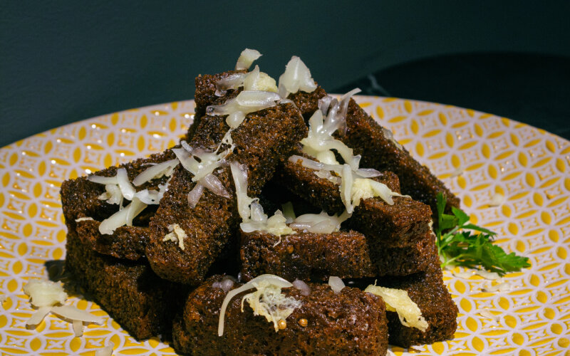 Гренки с сыром и чесноком