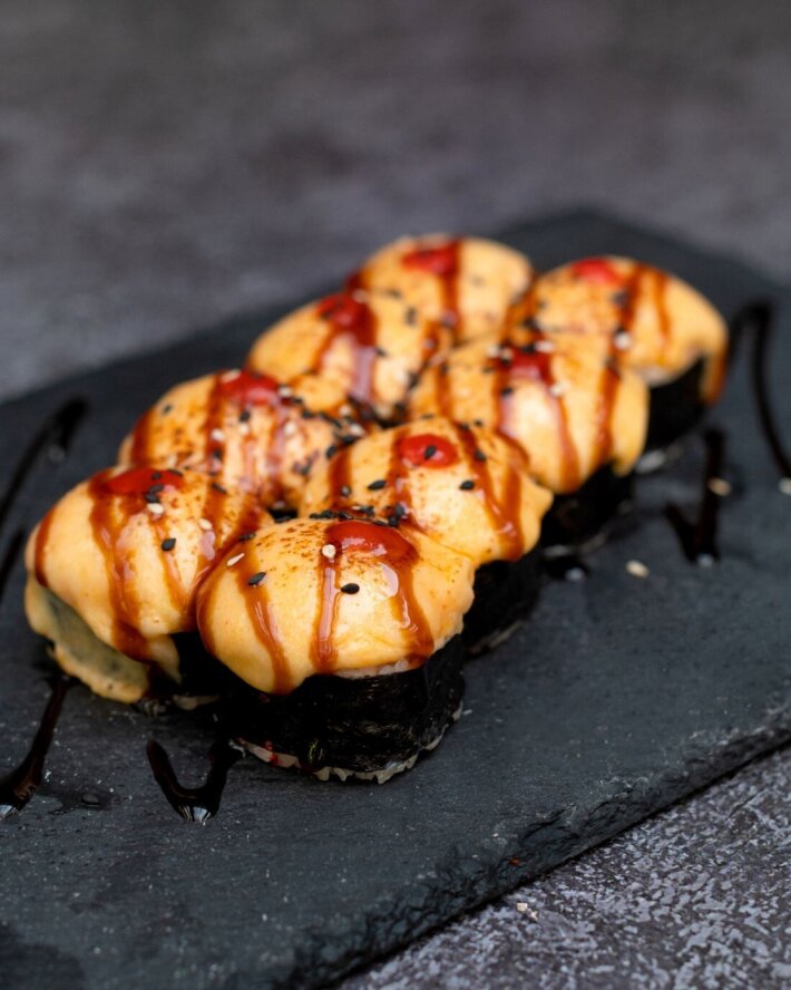 Ролл горячий