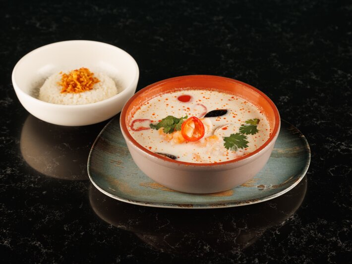 Том кха с курицей