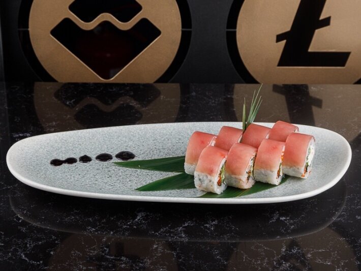 Ролл «Филадельфия с тунцом»