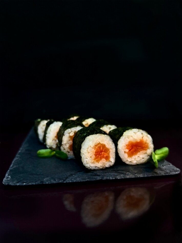 Хосомаки с лососем 8 шт.