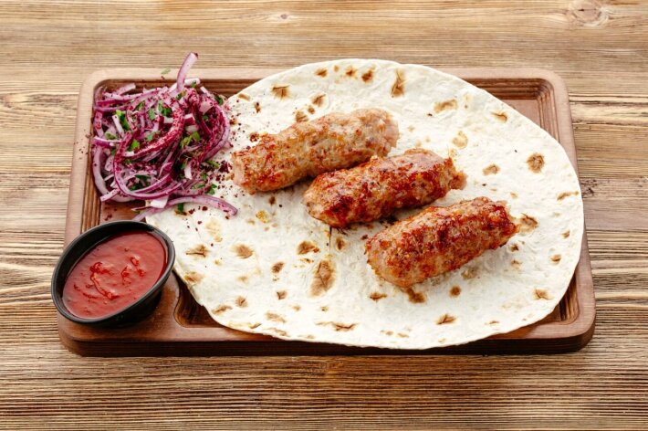 Люля-кебаб из свинины