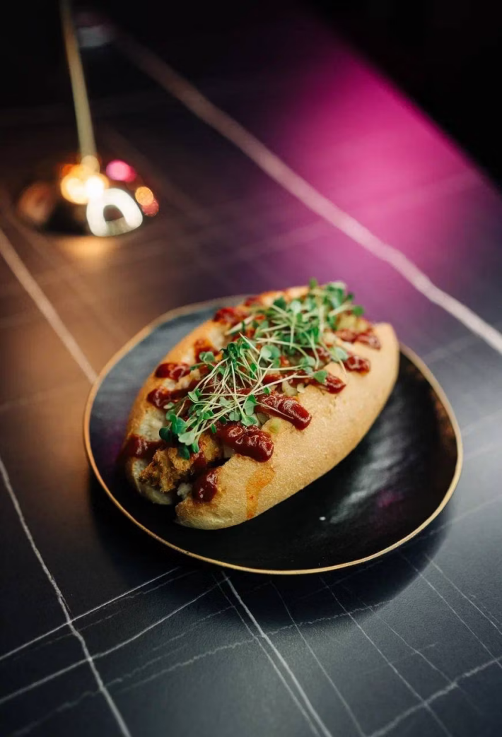 Хот дог с курицей