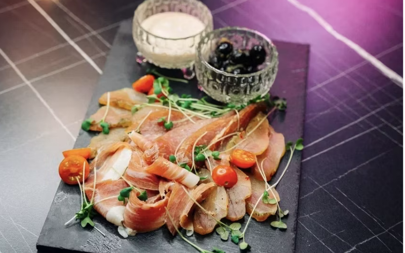 Мясное ассорти