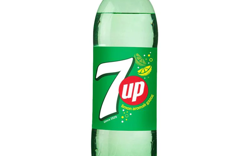 Напиток газированный «7Up»