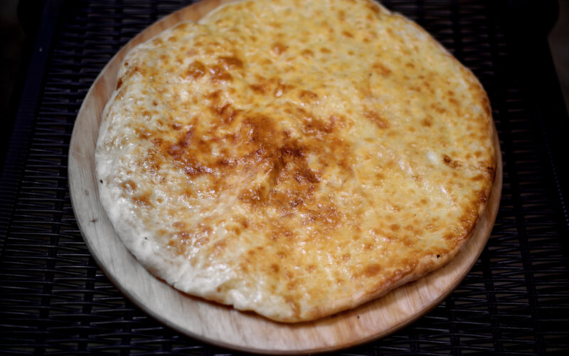 Хачапури с картофелем и беконом