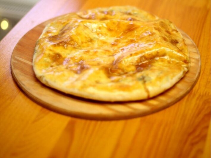 Хачапури «Кубдари» с мясом