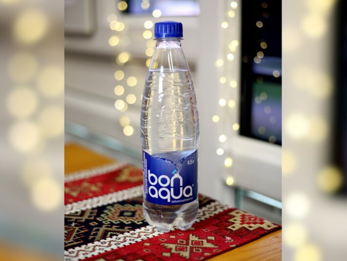 Вода BonAqua сильногазированная