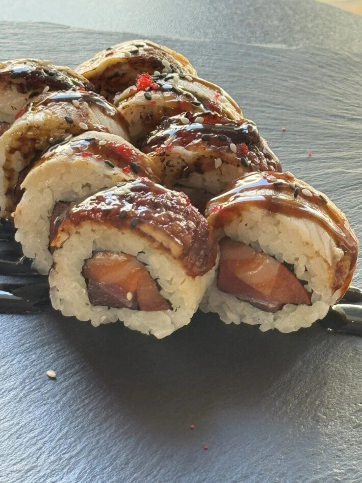 Ролл трезубец