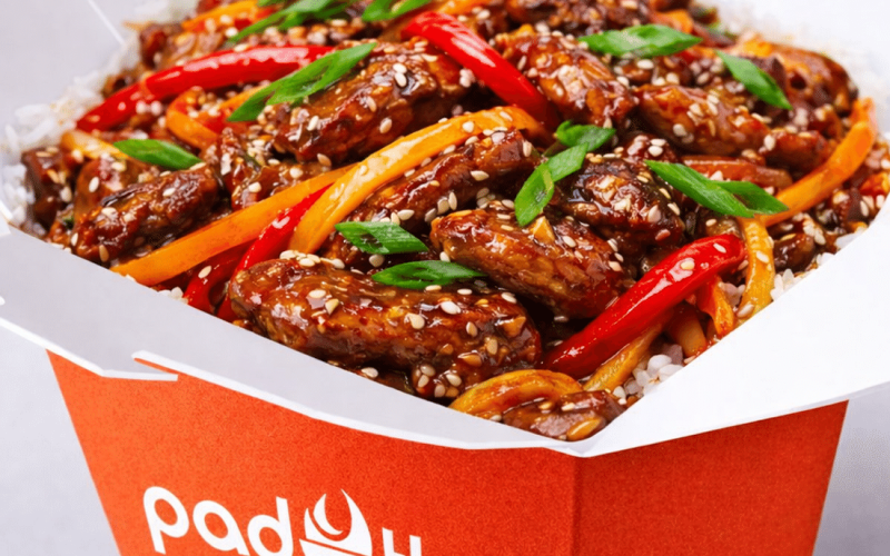 Утка хойсин на рисе