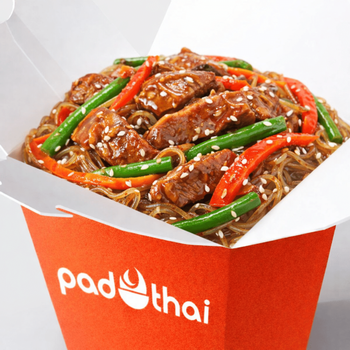 Утка в соусе хойсин со стеклянной лапшой