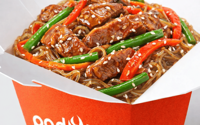 Утка в соусе хойсин со стеклянной лапшой